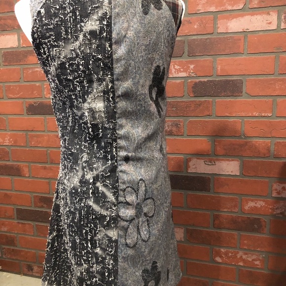 Size large Mismash grey/black dress with daisy, distressed and plaid patterns - Picture 3 of 3